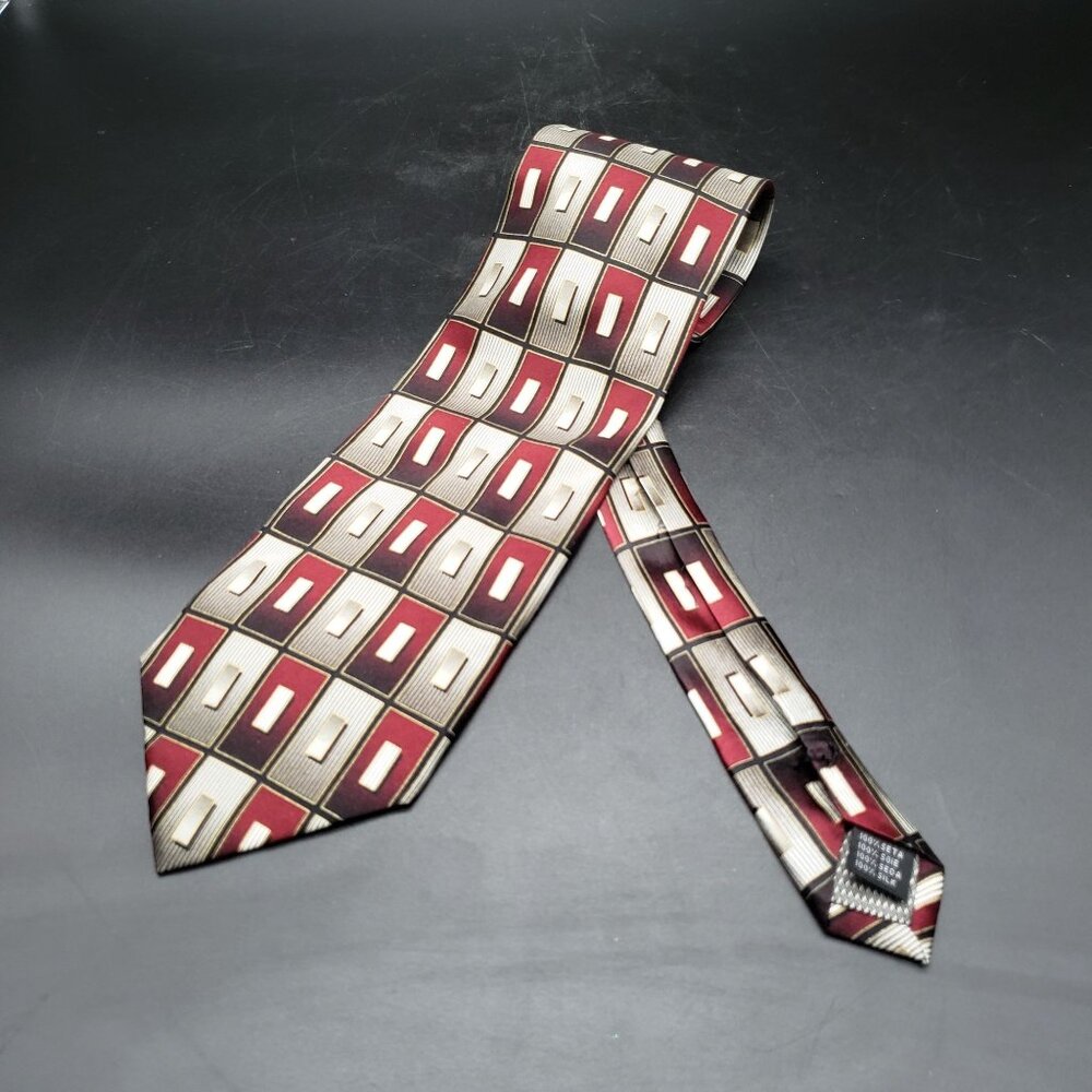 Croft & Barrow Silk Tie Burgundy Maroon Gray Geometric 61" x 3.75" Mens Necktie